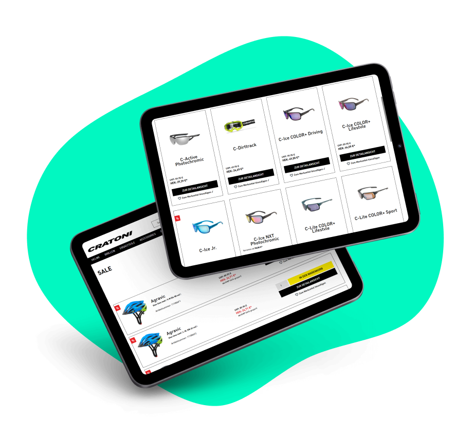 cratoni-shop-tablets Zwei Tablets liegen auf einer türkisenen Hintergrundgrafik. Auf den Tablets sind Produktseiten des Cratoni-Shops abgebildet.