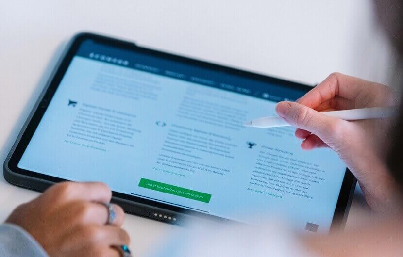 Individuelle Design-Assets Tablet mit individuellen Design-Assets