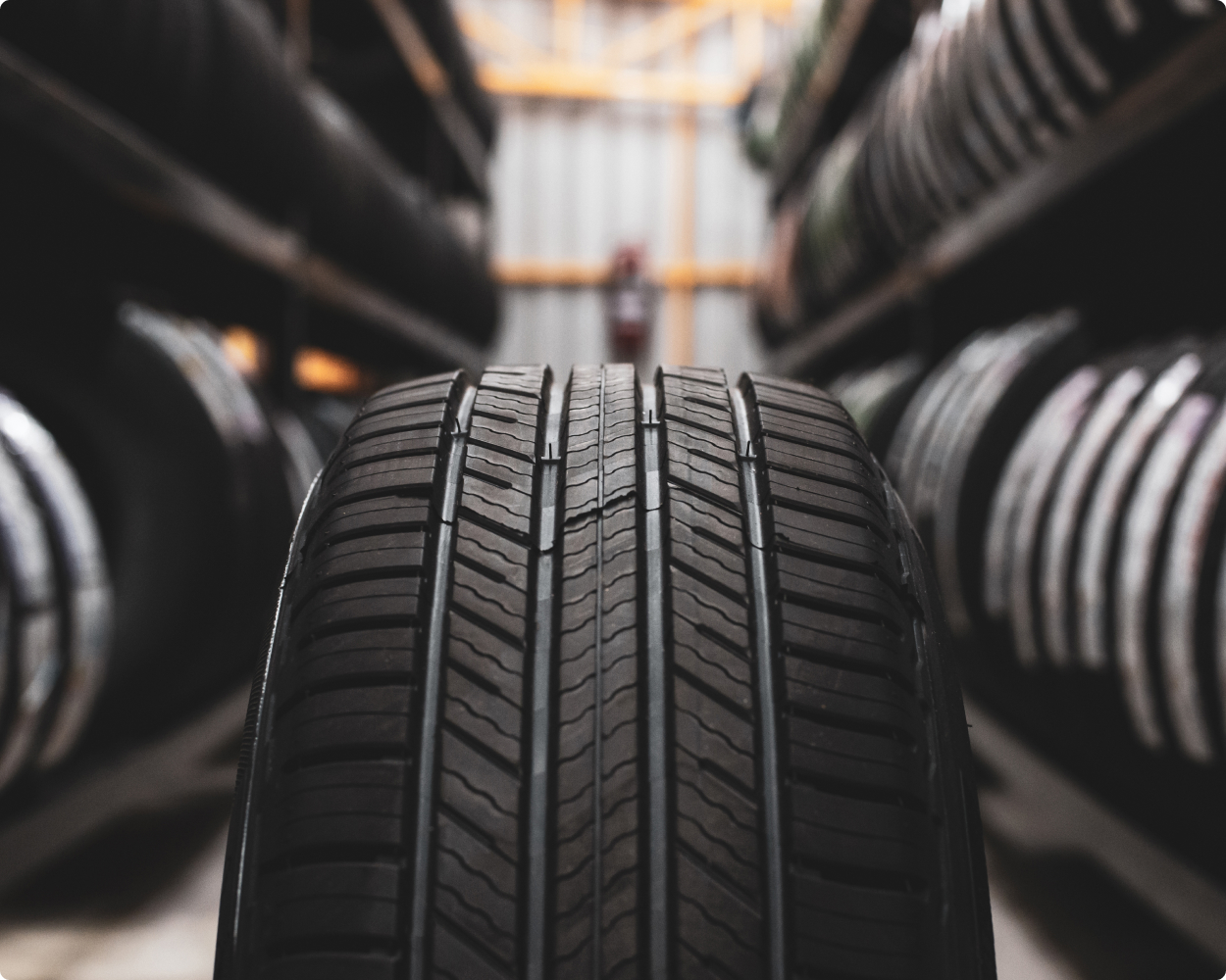 pneuhage Reifenlager Reifenlager mit pneuhage Reifen