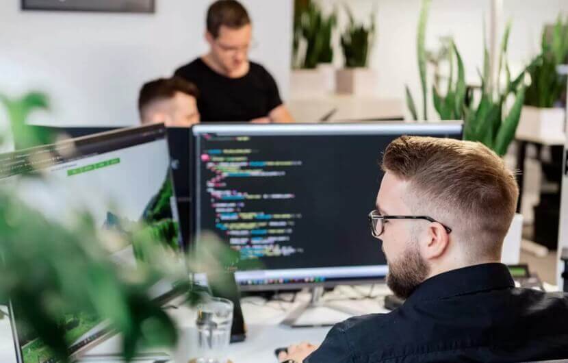 User-Centered-Design Arbeitsplätze von UX/UI Team